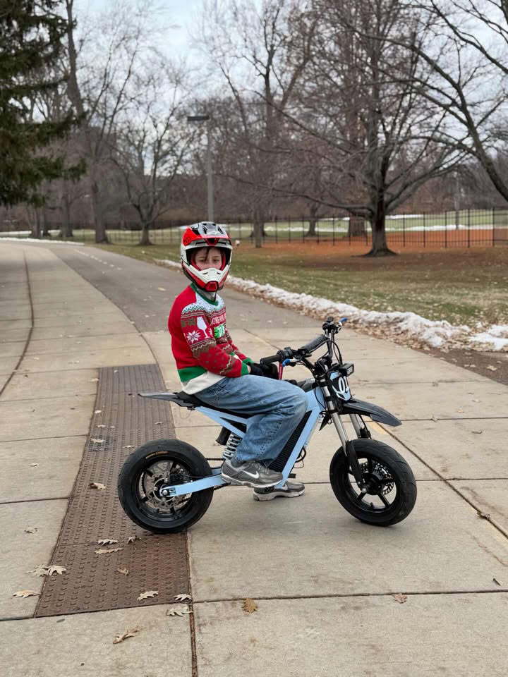 electric dirt bike